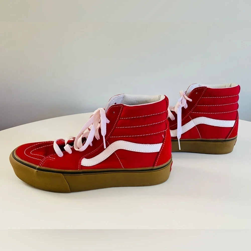 VANS SK8 Red Suede Canvas High Top Skate Shoe Gum Sole Sneaker Men 8 Women 9.5